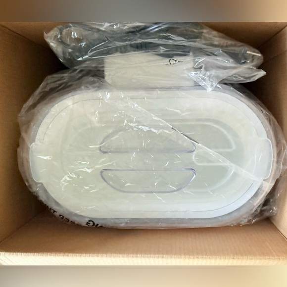 Cuisinart Electronic Yogurt Maker Automatic Cooling BPA Free Discontinued New - Picture 13 of 13